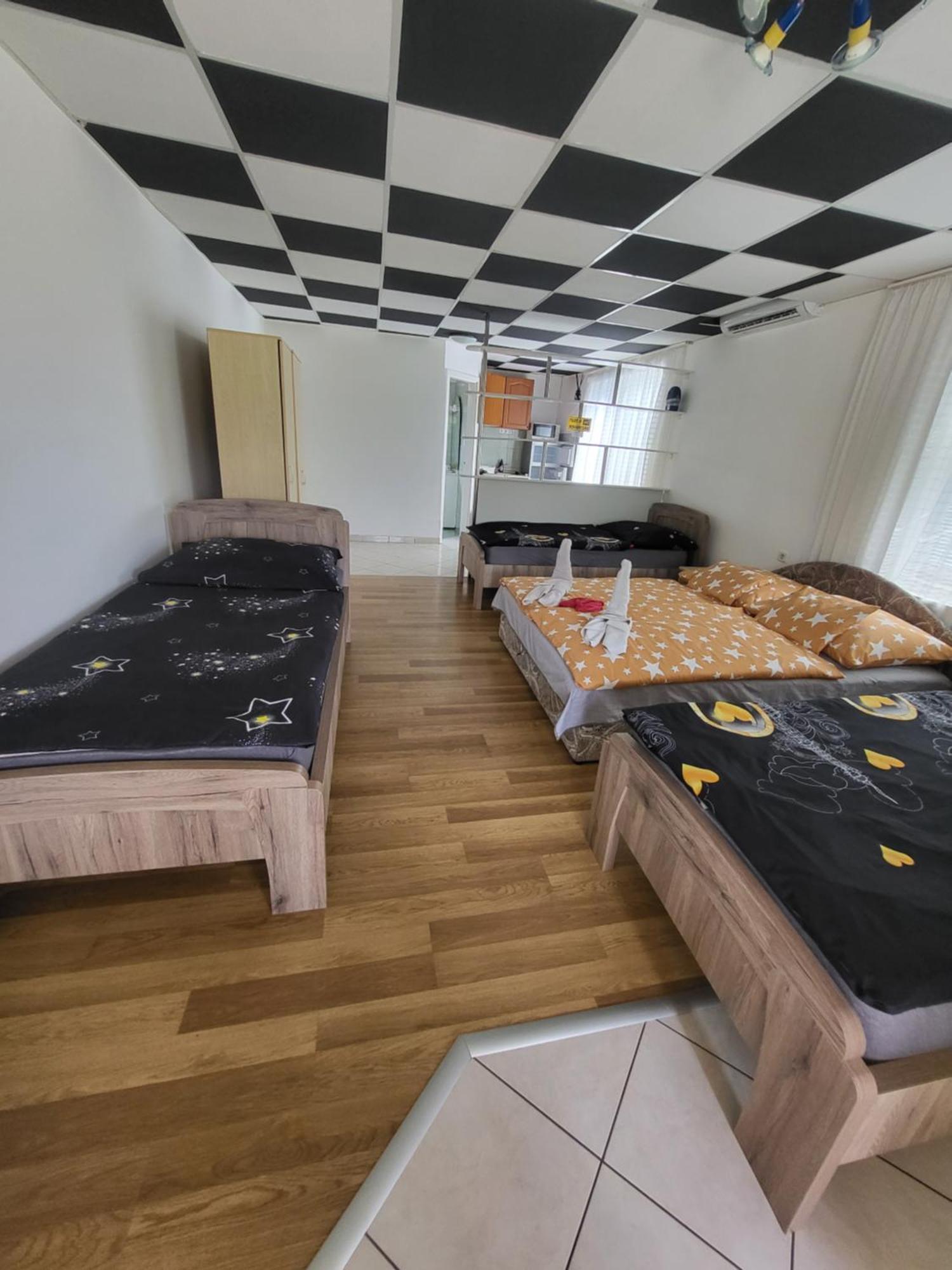 Napsugar Vendeghaz Tiszaujvaros Exterior foto