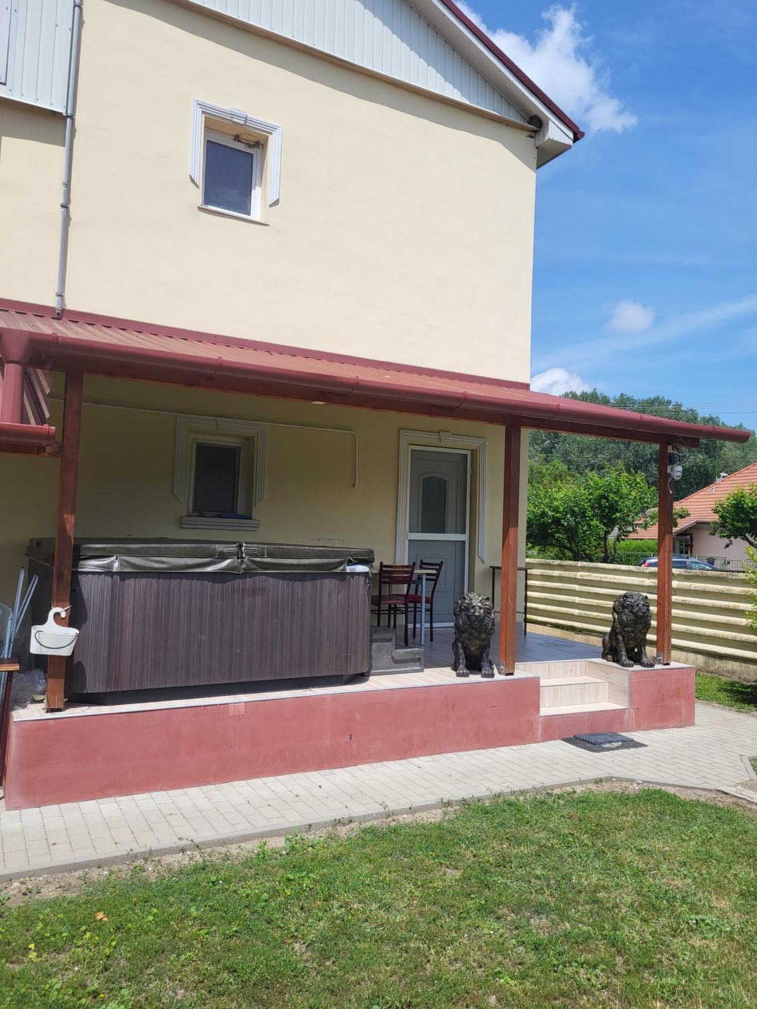 Napsugar Vendeghaz Tiszaujvaros Quarto foto