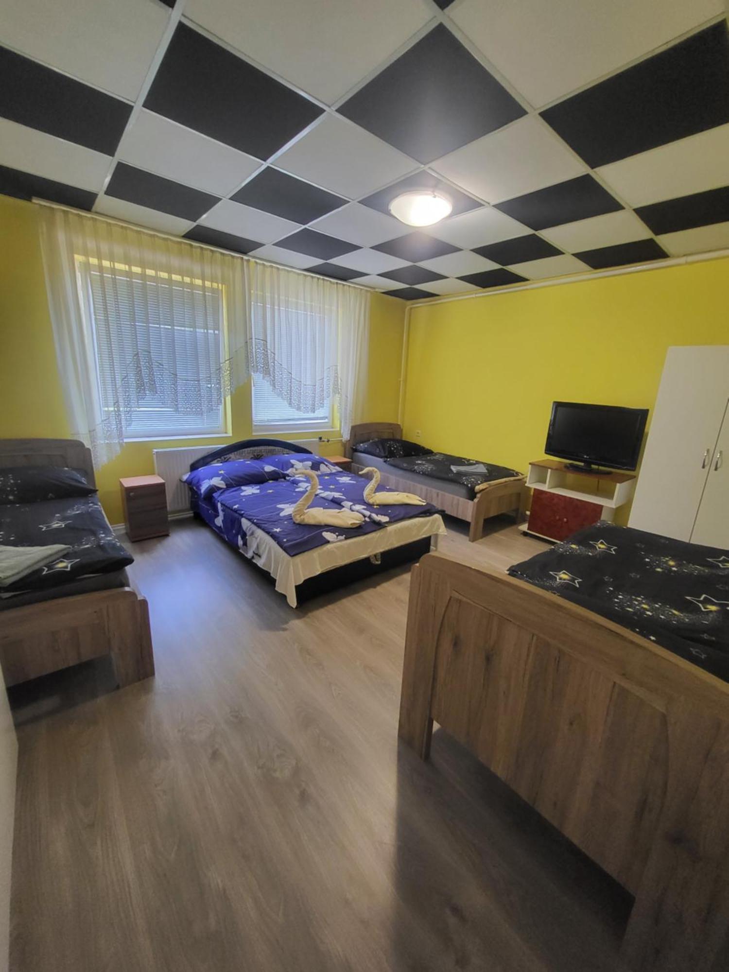 Napsugar Vendeghaz Tiszaujvaros Exterior foto