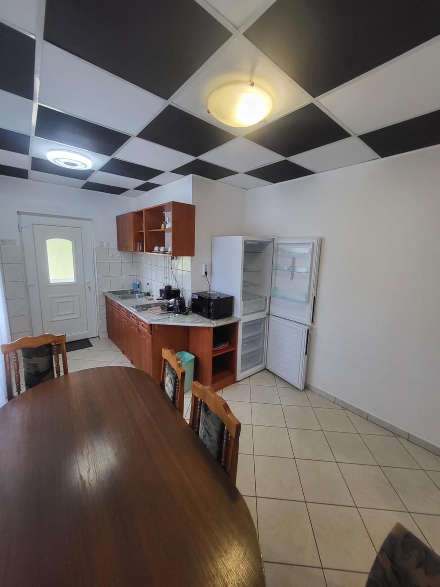 Napsugar Vendeghaz Tiszaujvaros Quarto foto