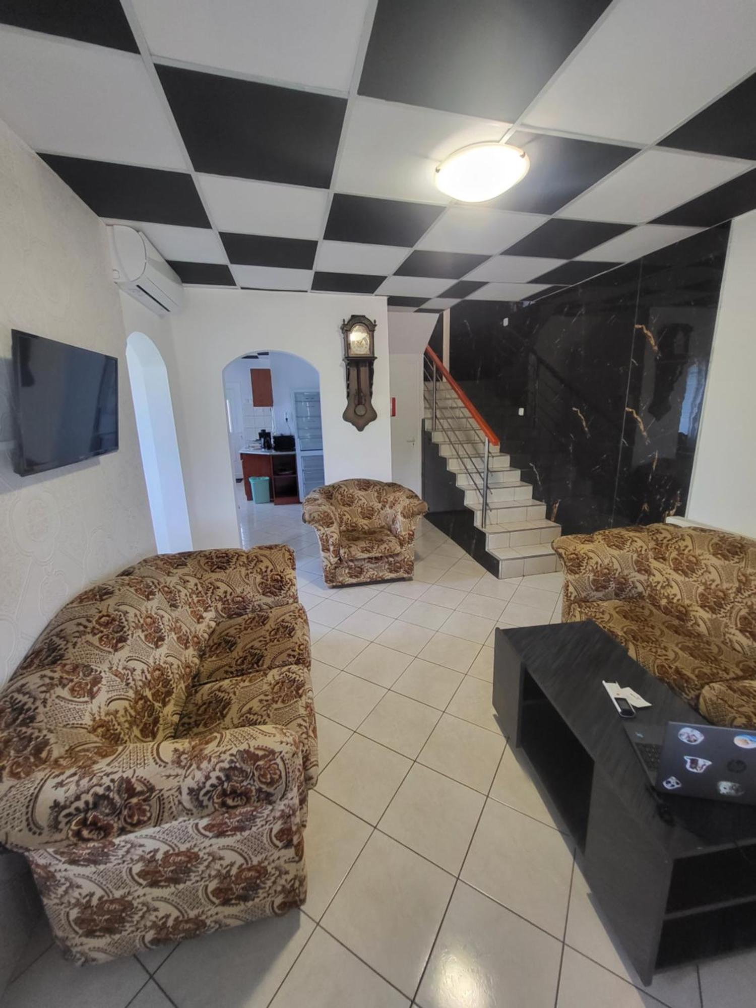 Napsugar Vendeghaz Tiszaujvaros Quarto foto